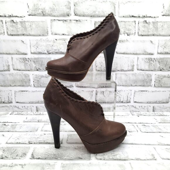 Ugg Jamison Chocolate Brown 5in Leather Heels Shearling Lined Booties Size 6 - Picture 2 of 7